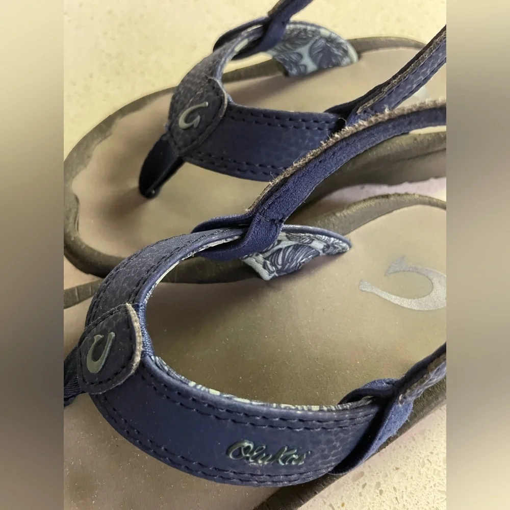VGUC Sz. 9/10 OLUKAI Ohana Boy's Beach Sandals, Quick-Dry Flip-Flop